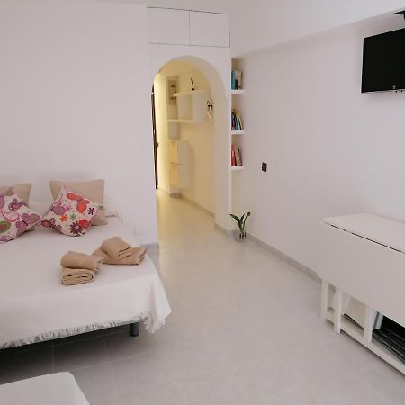 Estudio Sagitario Benalmádena Kültér fotó